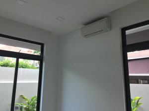 air conditioner in room 4